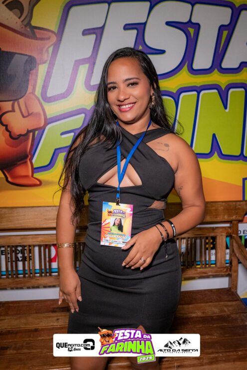Simone Mendes abre a Festa da Farinha 2025 em Buerarema 167
