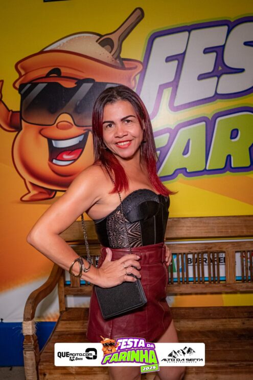 Simone Mendes abre a Festa da Farinha 2025 em Buerarema 170