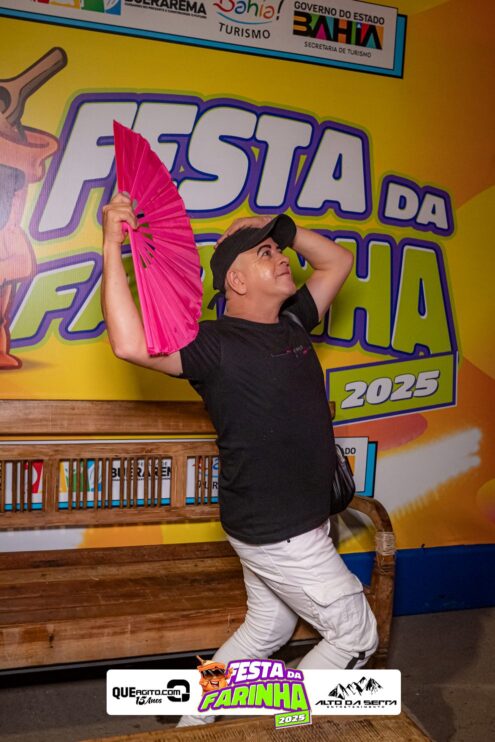 Simone Mendes abre a Festa da Farinha 2025 em Buerarema 174