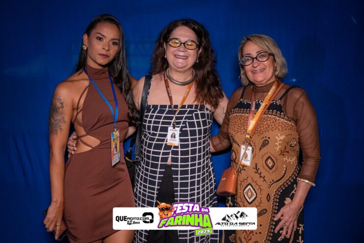 Simone Mendes abre a Festa da Farinha 2025 em Buerarema 181