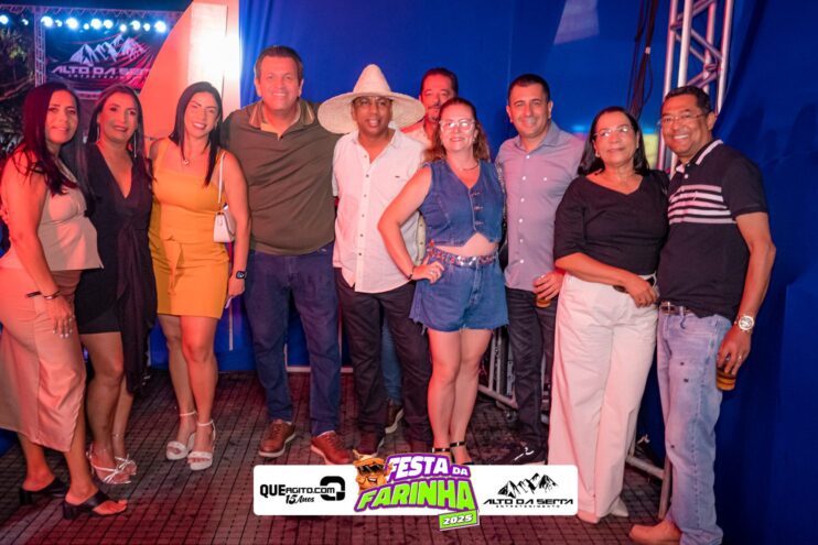 Simone Mendes abre a Festa da Farinha 2025 em Buerarema 189