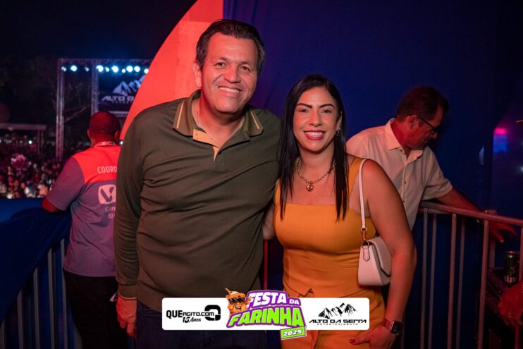Simone Mendes abre a Festa da Farinha 2025 em Buerarema 192