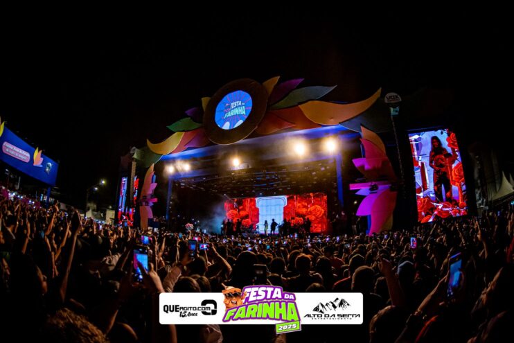 Simone Mendes abre a Festa da Farinha 2025 em Buerarema 204