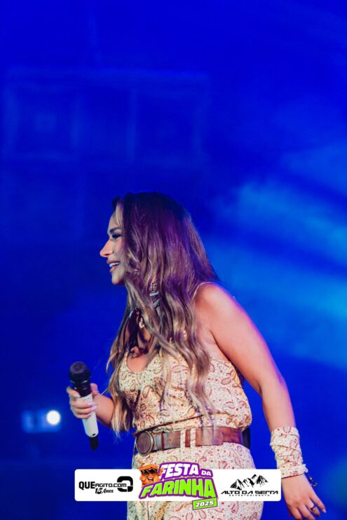 Simone Mendes abre a Festa da Farinha 2025 em Buerarema 238