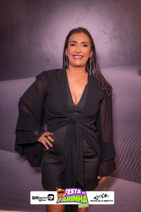 Simone Mendes abre a Festa da Farinha 2025 em Buerarema 265