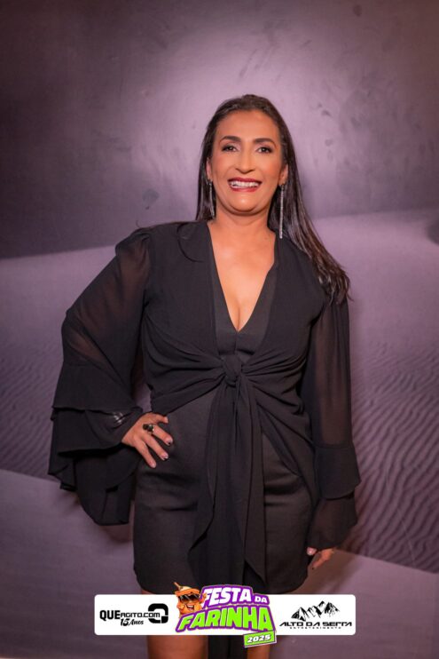 Simone Mendes abre a Festa da Farinha 2025 em Buerarema 266