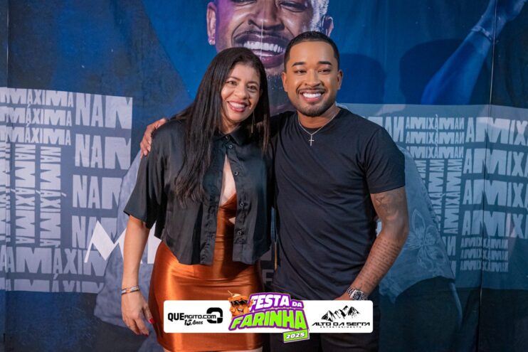 Simone Mendes abre a Festa da Farinha 2025 em Buerarema 290