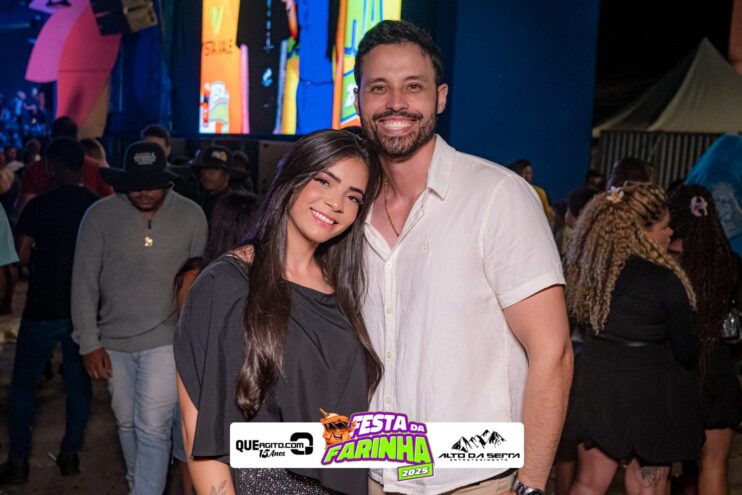 Simone Mendes abre a Festa da Farinha 2025 em Buerarema 326