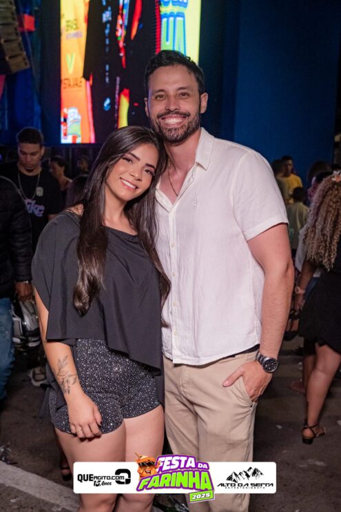 Simone Mendes abre a Festa da Farinha 2025 em Buerarema 327