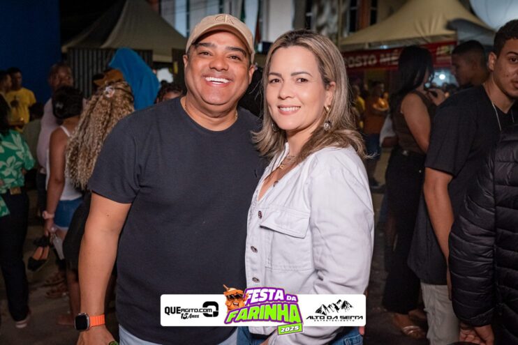 Simone Mendes abre a Festa da Farinha 2025 em Buerarema 329