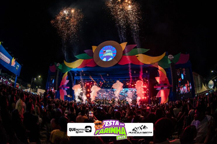 Simone Mendes abre a Festa da Farinha 2025 em Buerarema 676