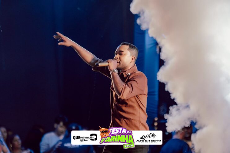 Simone Mendes abre a Festa da Farinha 2025 em Buerarema 682