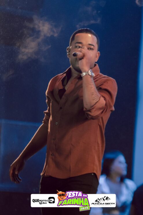 Simone Mendes abre a Festa da Farinha 2025 em Buerarema 685