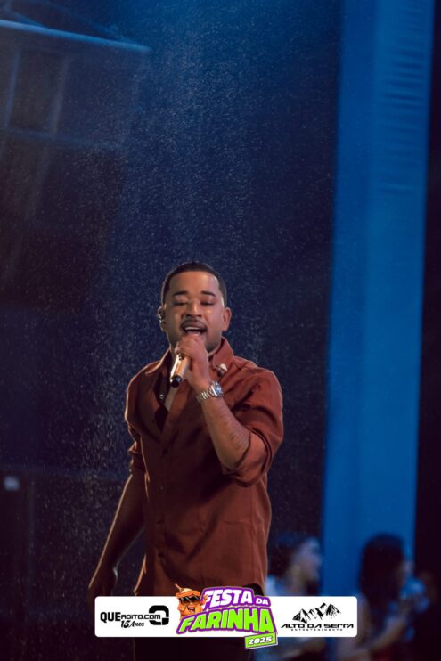 Simone Mendes abre a Festa da Farinha 2025 em Buerarema 686