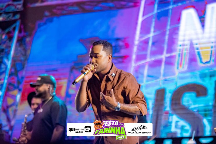 Simone Mendes abre a Festa da Farinha 2025 em Buerarema 701