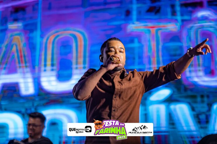 Simone Mendes abre a Festa da Farinha 2025 em Buerarema 704