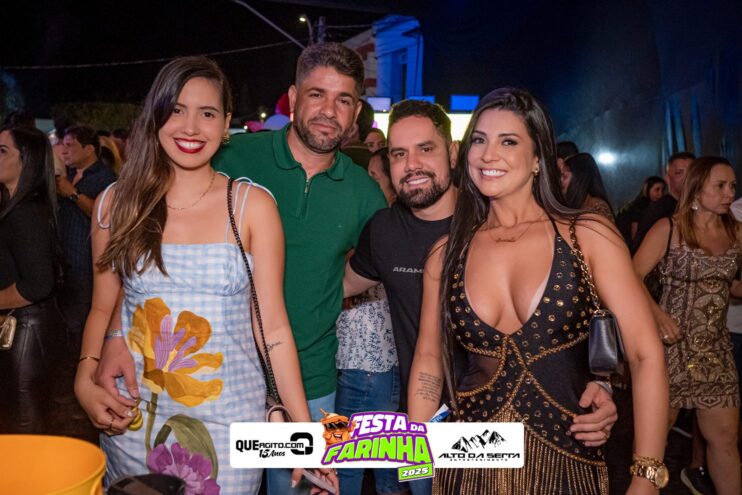 Simone Mendes abre a Festa da Farinha 2025 em Buerarema 731