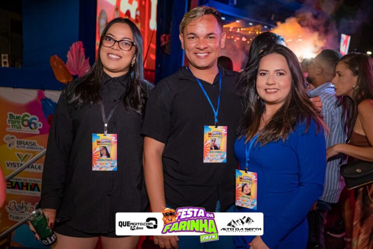 Simone Mendes abre a Festa da Farinha 2025 em Buerarema 733