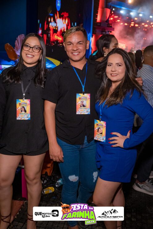 Simone Mendes abre a Festa da Farinha 2025 em Buerarema 735