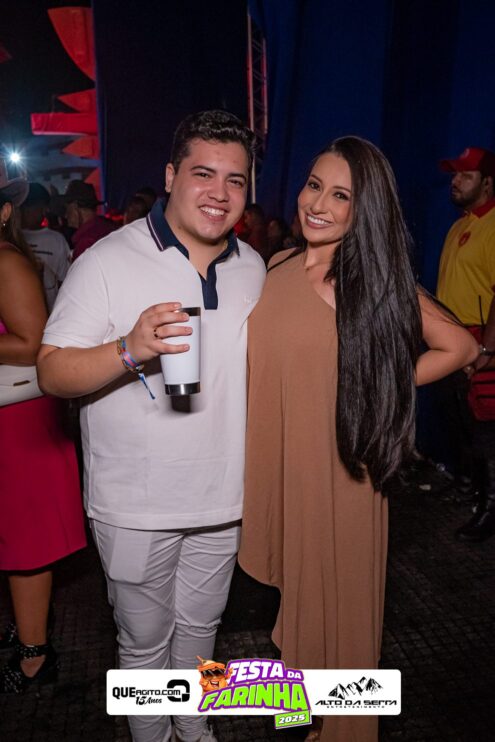 Simone Mendes abre a Festa da Farinha 2025 em Buerarema 742