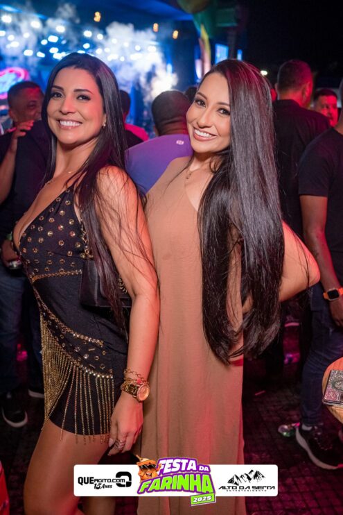 Simone Mendes abre a Festa da Farinha 2025 em Buerarema 747
