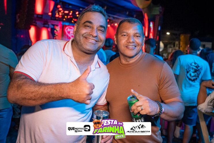 Simone Mendes abre a Festa da Farinha 2025 em Buerarema 758