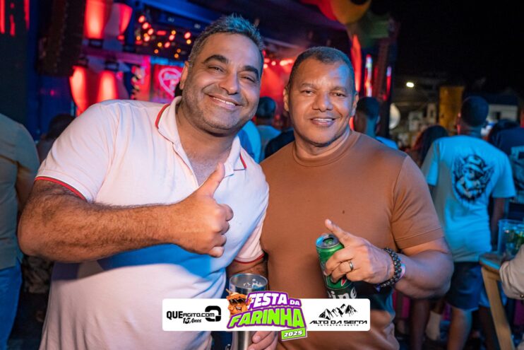 Simone Mendes abre a Festa da Farinha 2025 em Buerarema 759