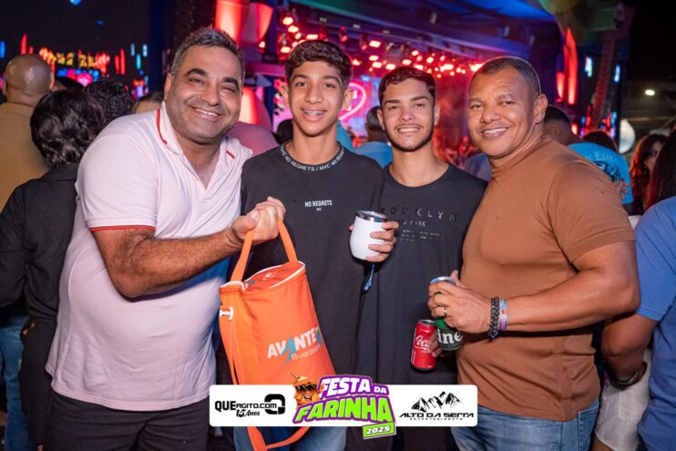 Simone Mendes abre a Festa da Farinha 2025 em Buerarema 762