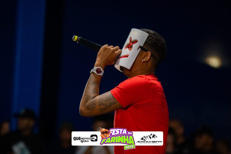 Simone Mendes abre a Festa da Farinha 2025 em Buerarema 777