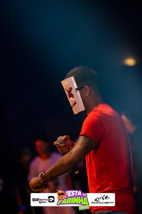 Simone Mendes abre a Festa da Farinha 2025 em Buerarema 781