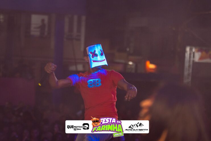 Simone Mendes abre a Festa da Farinha 2025 em Buerarema 784