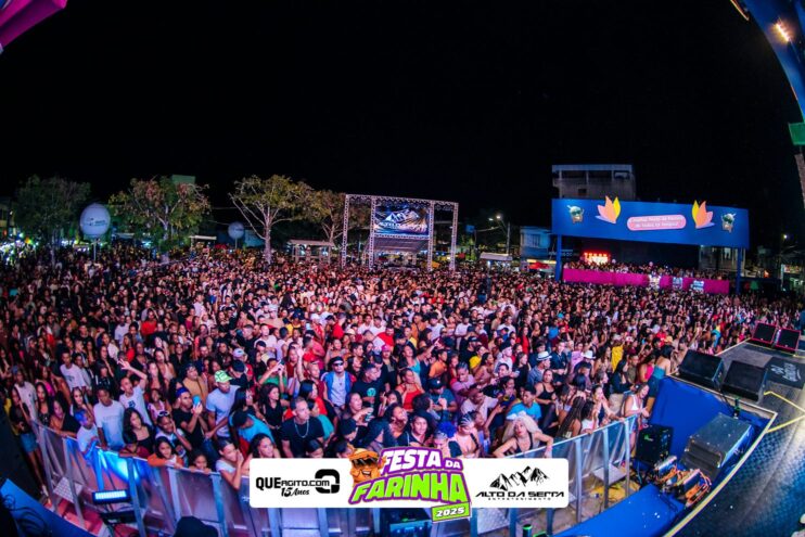 Simone Mendes abre a Festa da Farinha 2025 em Buerarema 798