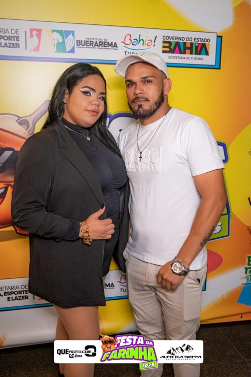 Calcinha Preta leva público ao delírio na segunda noite da Festa da Farinha 2025 16