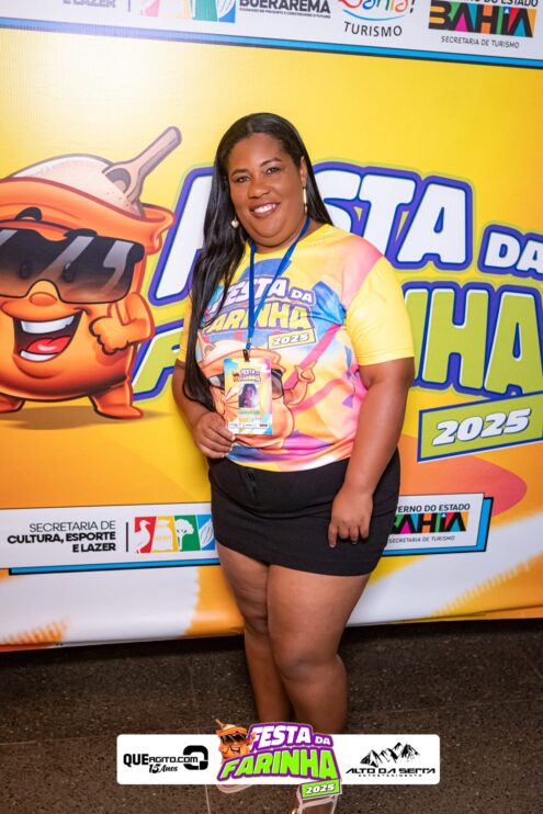 Calcinha Preta leva público ao delírio na segunda noite da Festa da Farinha 2025 35