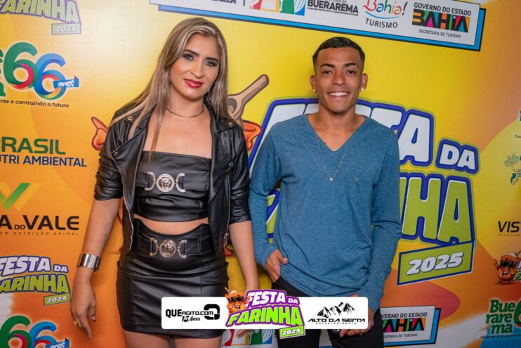 Calcinha Preta leva público ao delírio na segunda noite da Festa da Farinha 2025 36