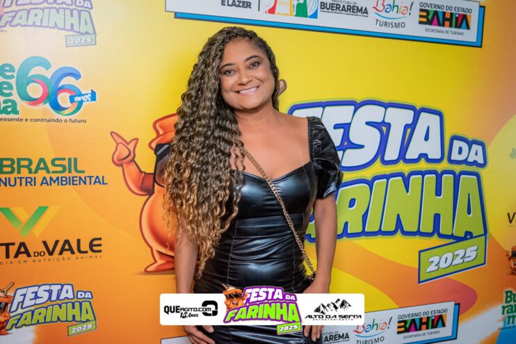 Calcinha Preta leva público ao delírio na segunda noite da Festa da Farinha 2025 53