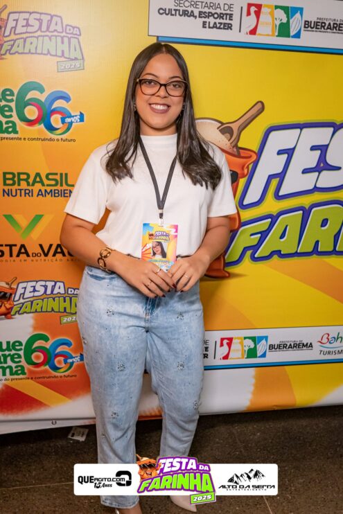 Calcinha Preta leva público ao delírio na segunda noite da Festa da Farinha 2025 57