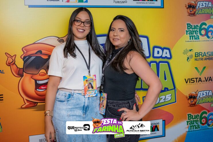 Calcinha Preta leva público ao delírio na segunda noite da Festa da Farinha 2025 61