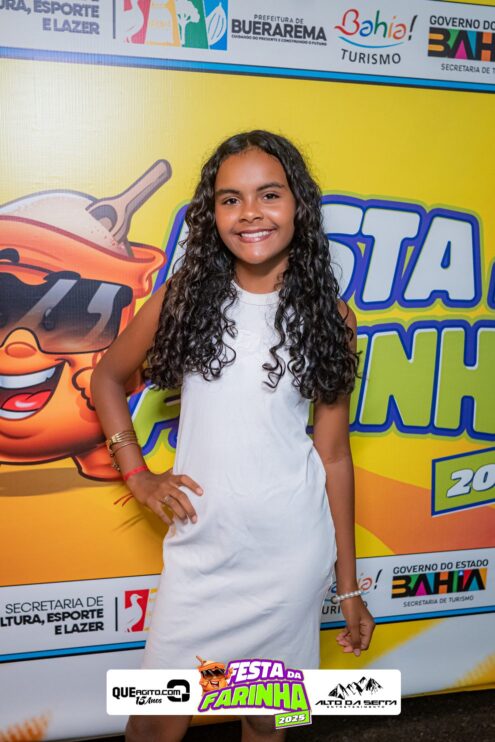 Calcinha Preta leva público ao delírio na segunda noite da Festa da Farinha 2025 68