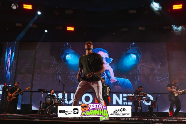 Calcinha Preta leva público ao delírio na segunda noite da Festa da Farinha 2025 75