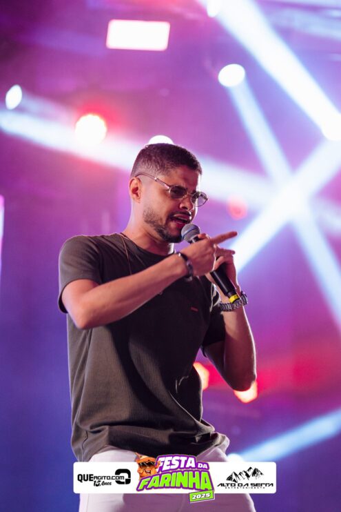 Calcinha Preta leva público ao delírio na segunda noite da Festa da Farinha 2025 82