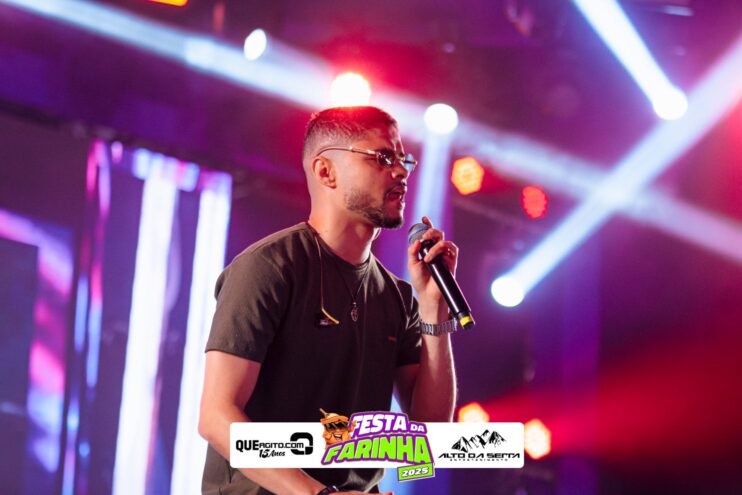 Calcinha Preta leva público ao delírio na segunda noite da Festa da Farinha 2025 83