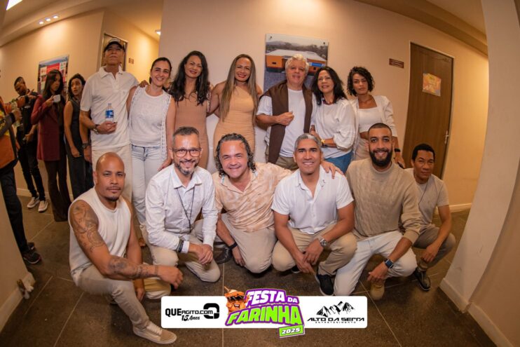 Calcinha Preta leva público ao delírio na segunda noite da Festa da Farinha 2025 99