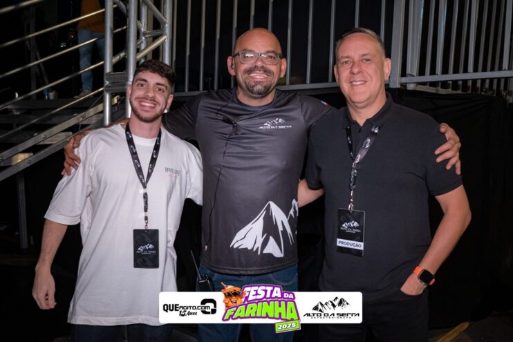 Calcinha Preta leva público ao delírio na segunda noite da Festa da Farinha 2025 112