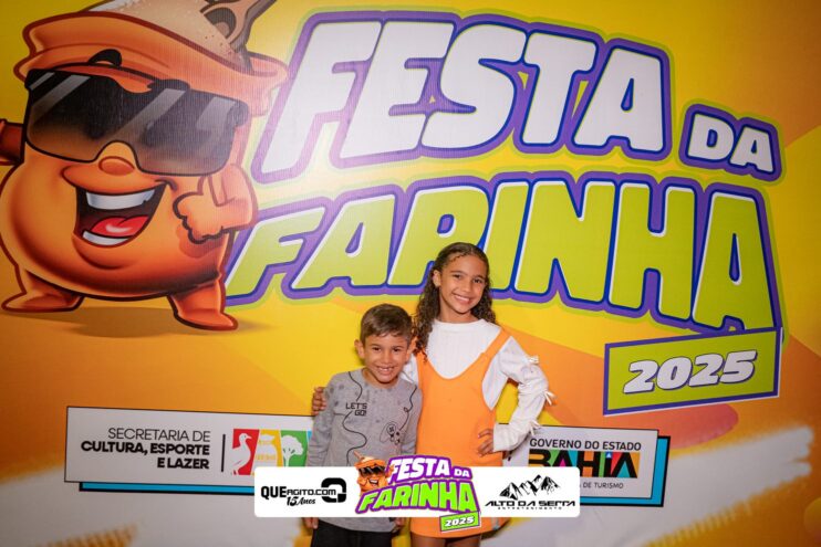 Calcinha Preta leva público ao delírio na segunda noite da Festa da Farinha 2025 126