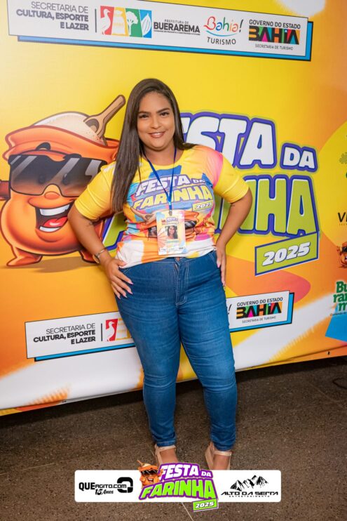 Calcinha Preta leva público ao delírio na segunda noite da Festa da Farinha 2025 160