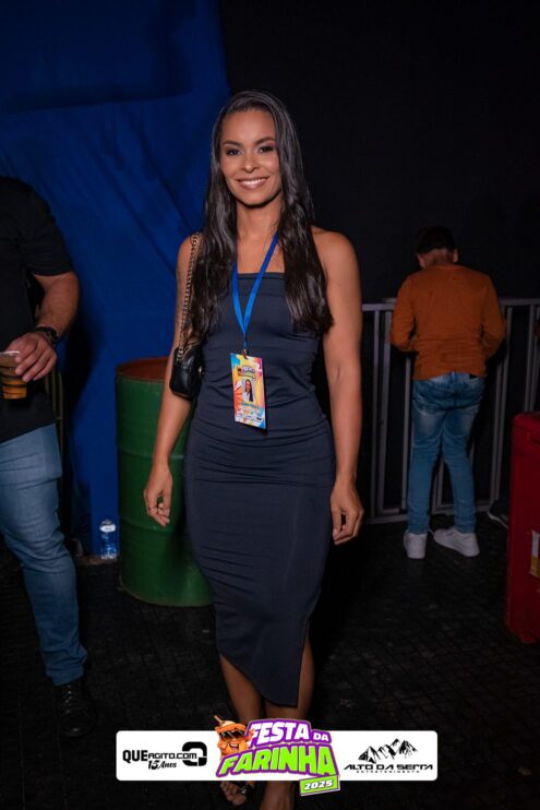 Calcinha Preta leva público ao delírio na segunda noite da Festa da Farinha 2025 210