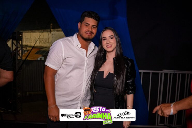 Calcinha Preta leva público ao delírio na segunda noite da Festa da Farinha 2025 215