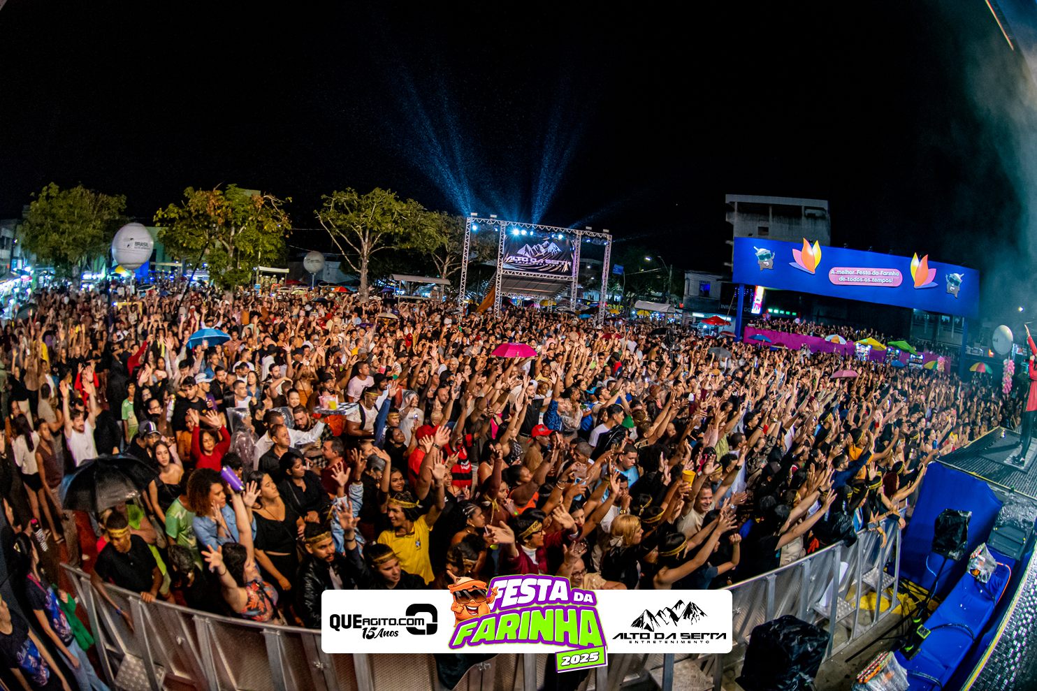 Calcinha Preta leva público ao delírio na segunda noite da Festa da Farinha 2025 52