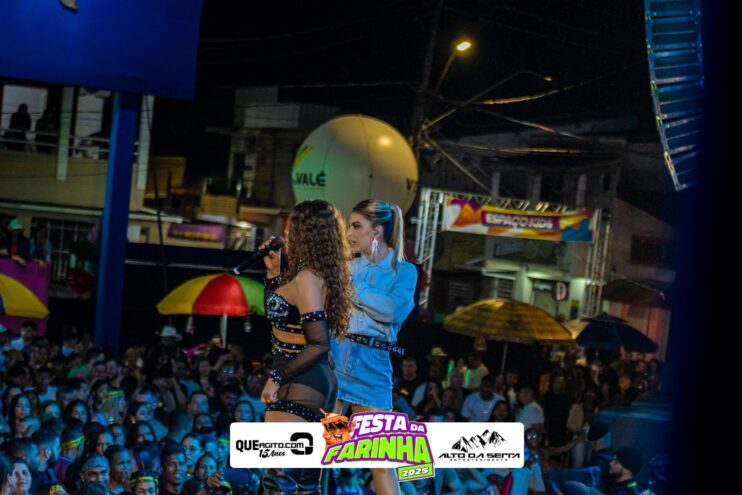 Calcinha Preta leva público ao delírio na segunda noite da Festa da Farinha 2025 239
